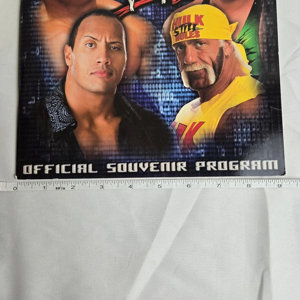 WWE World Wrestling Entertainment Official Souvenir Program‎ Vintage 2002
